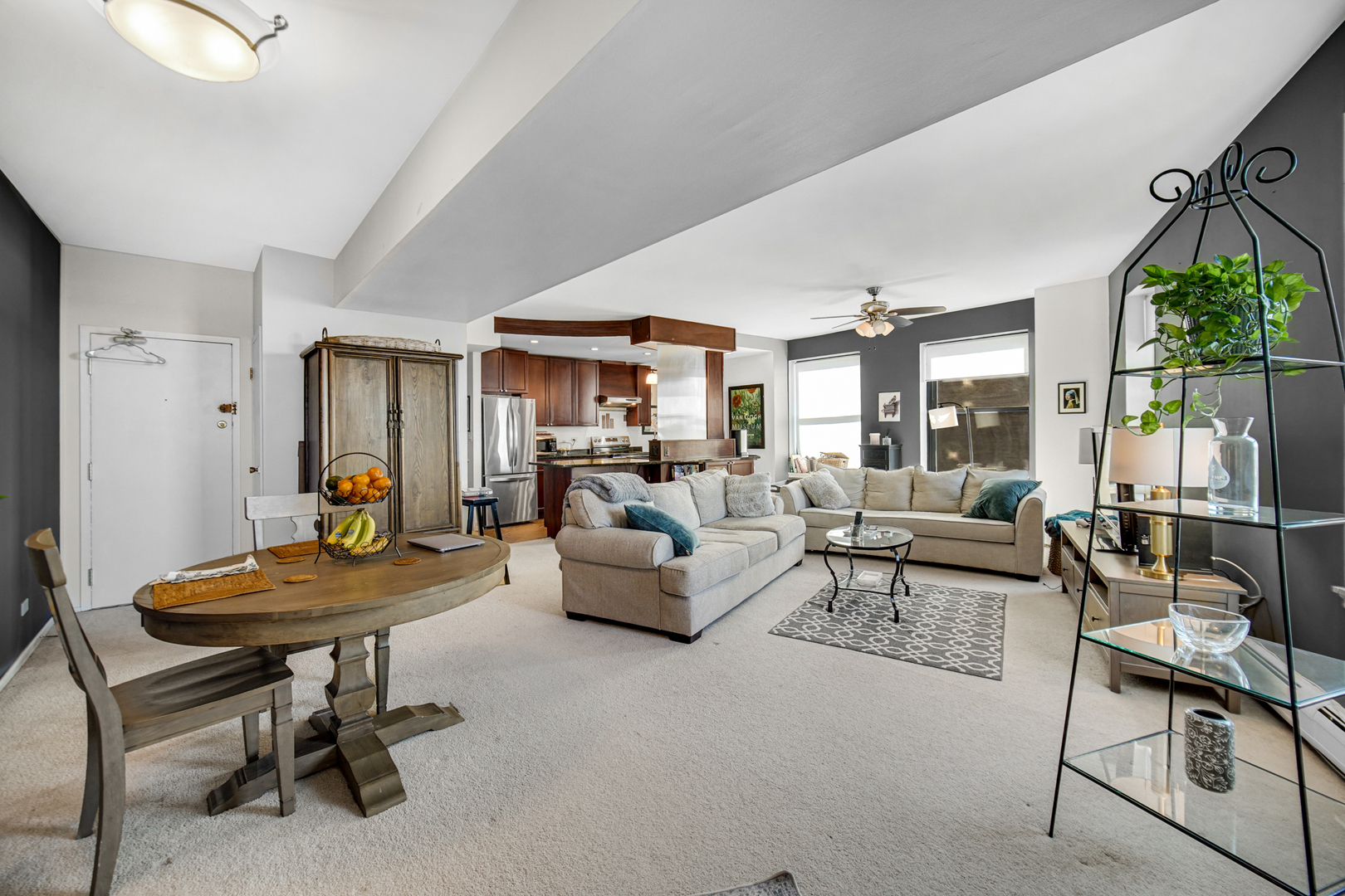 2100 N Lincoln Park West #7FN, Chicago, IL 60614