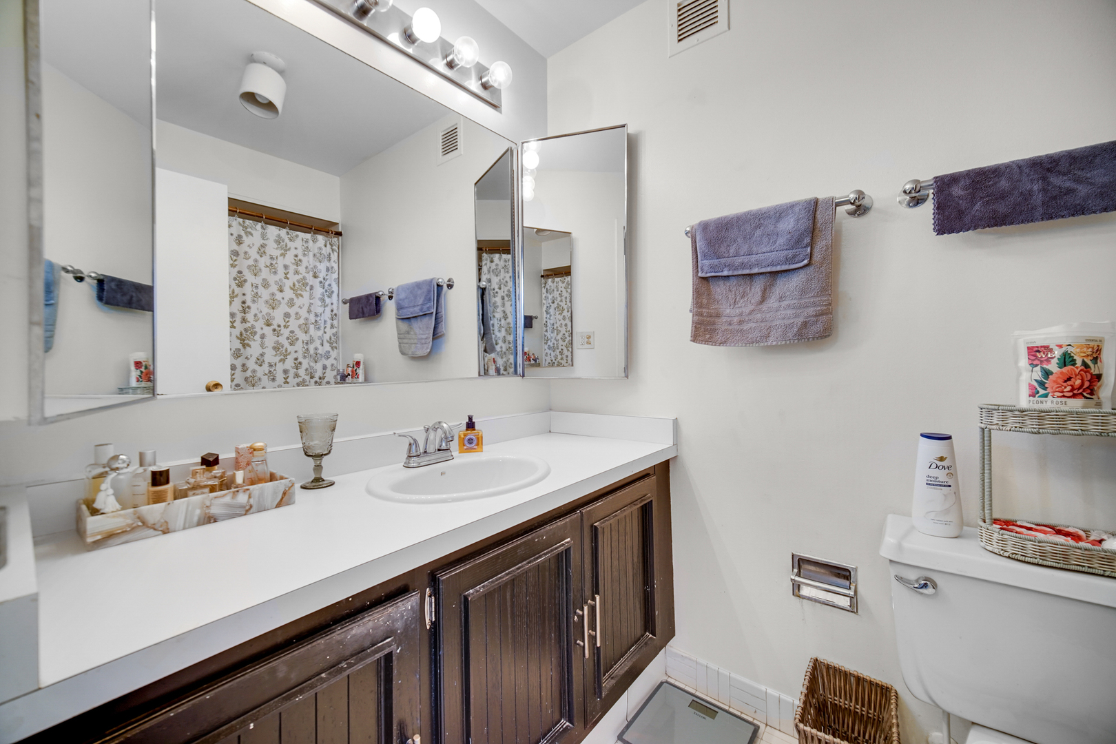 2100 N Lincoln Park West #7FN, Chicago, IL 60614