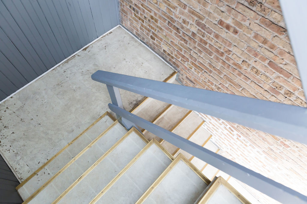 5752 S Whipple Street, Chicago, IL 60629