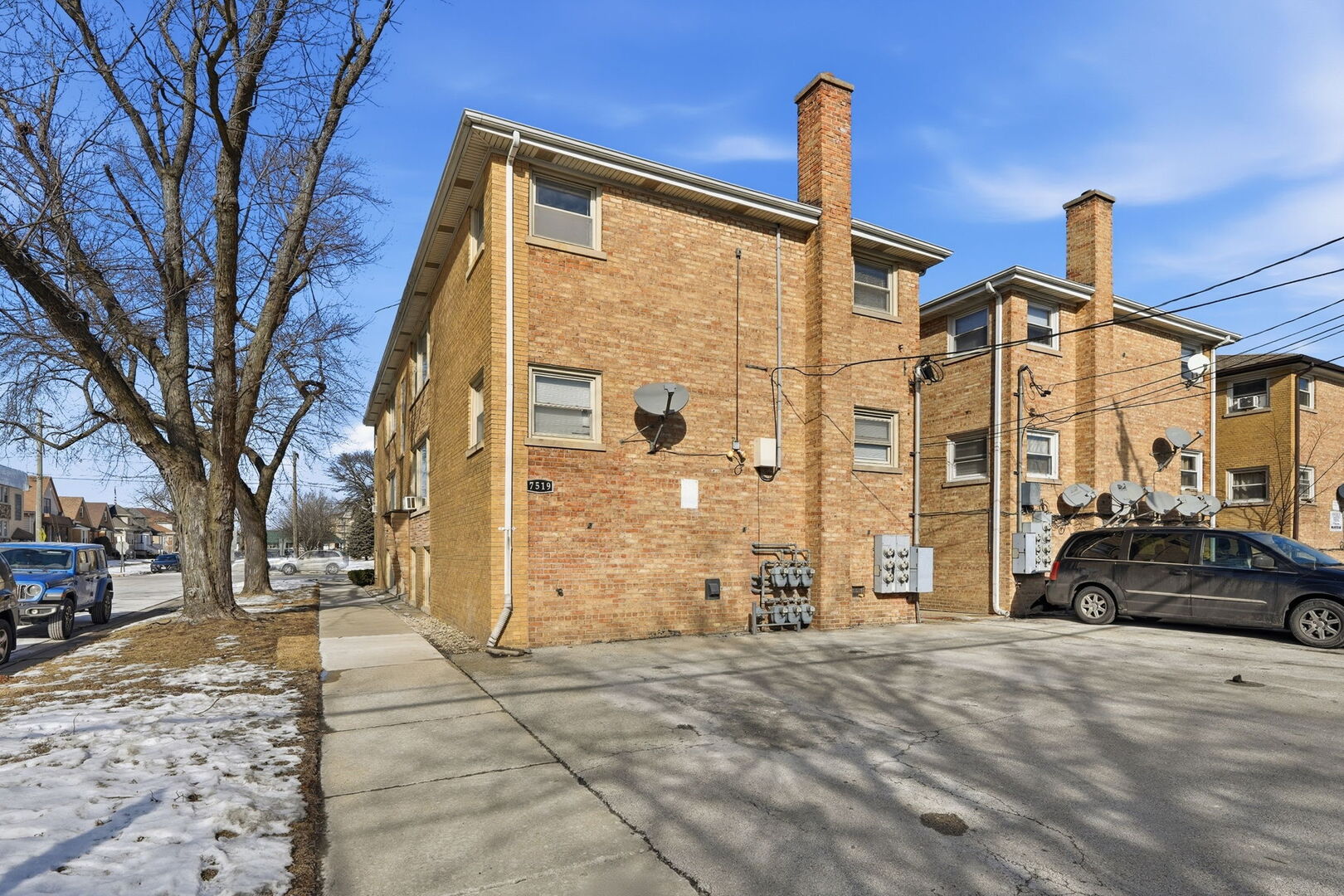 7519 W Fullerton Avenue #2S, Elmwood Park, IL 60707