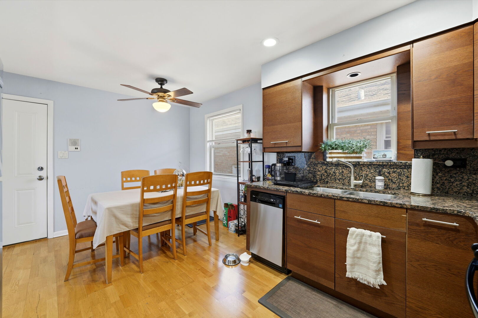 7519 W Fullerton Avenue #2S, Elmwood Park, IL 60707