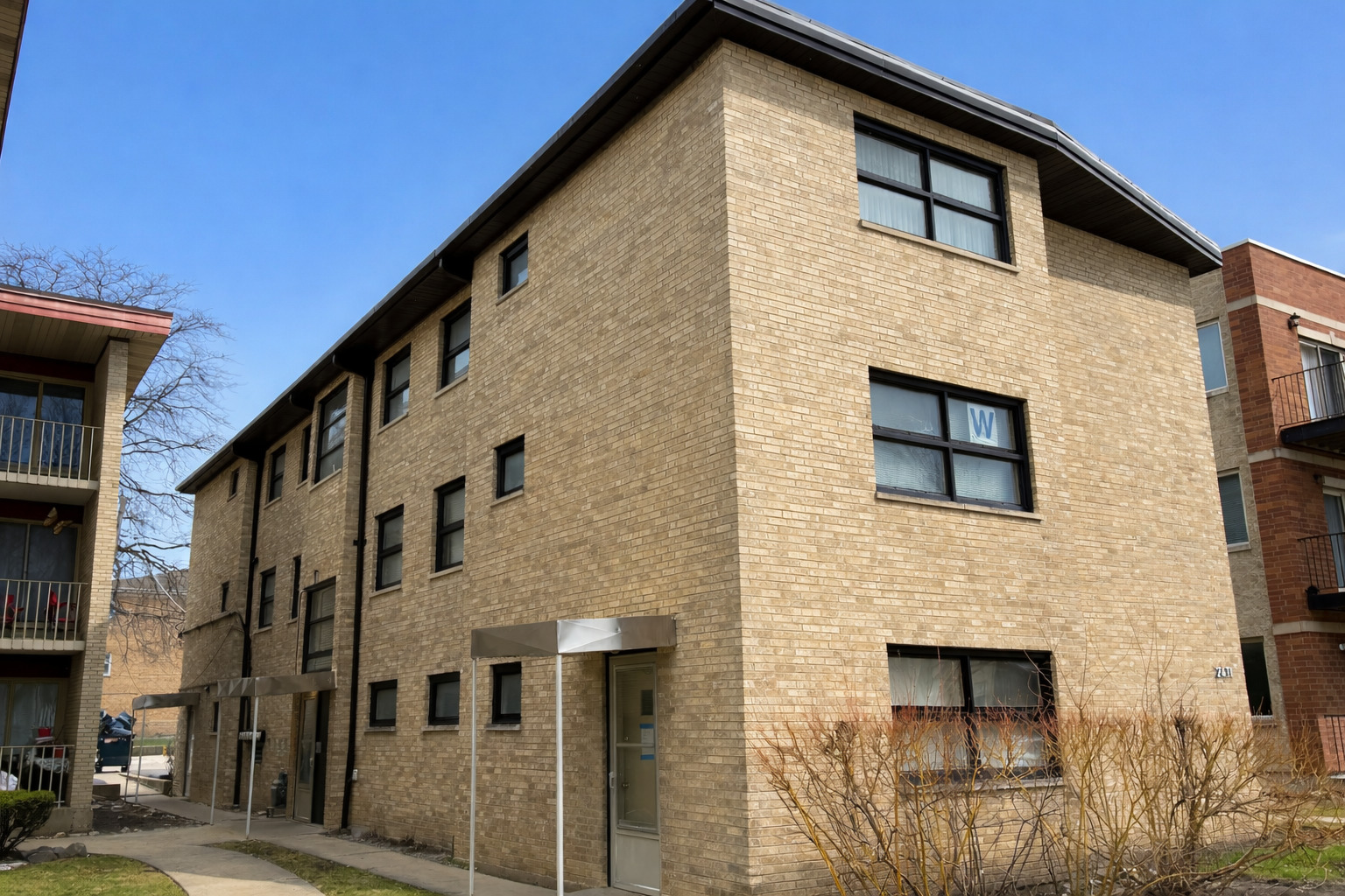 2431 N 76th Court #2, Elmwood Park, IL 60707