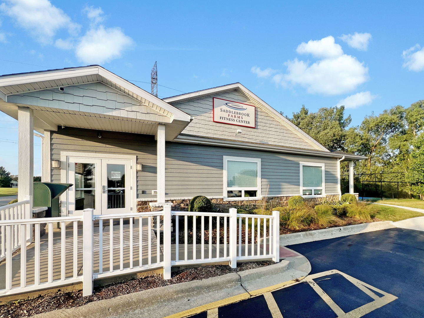 12 Surrey Court, Grayslake, IL 60030