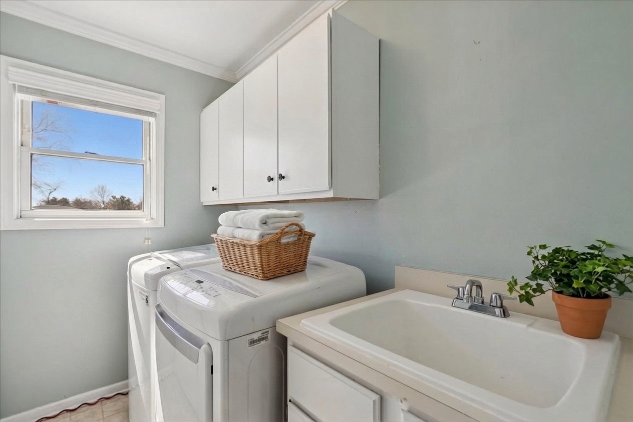 12 Surrey Court, Grayslake, IL 60030