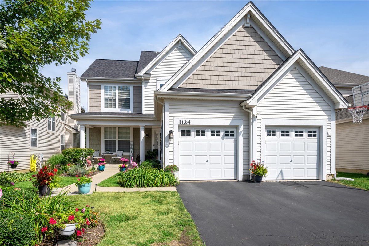 1124 Amelia Court, Indian Creek, IL 60061