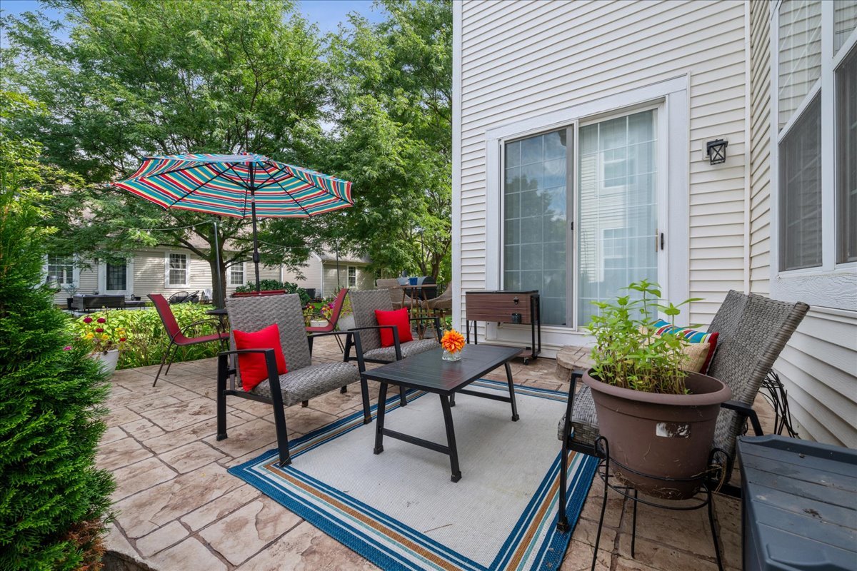 1124 Amelia Court, Indian Creek, IL 60061