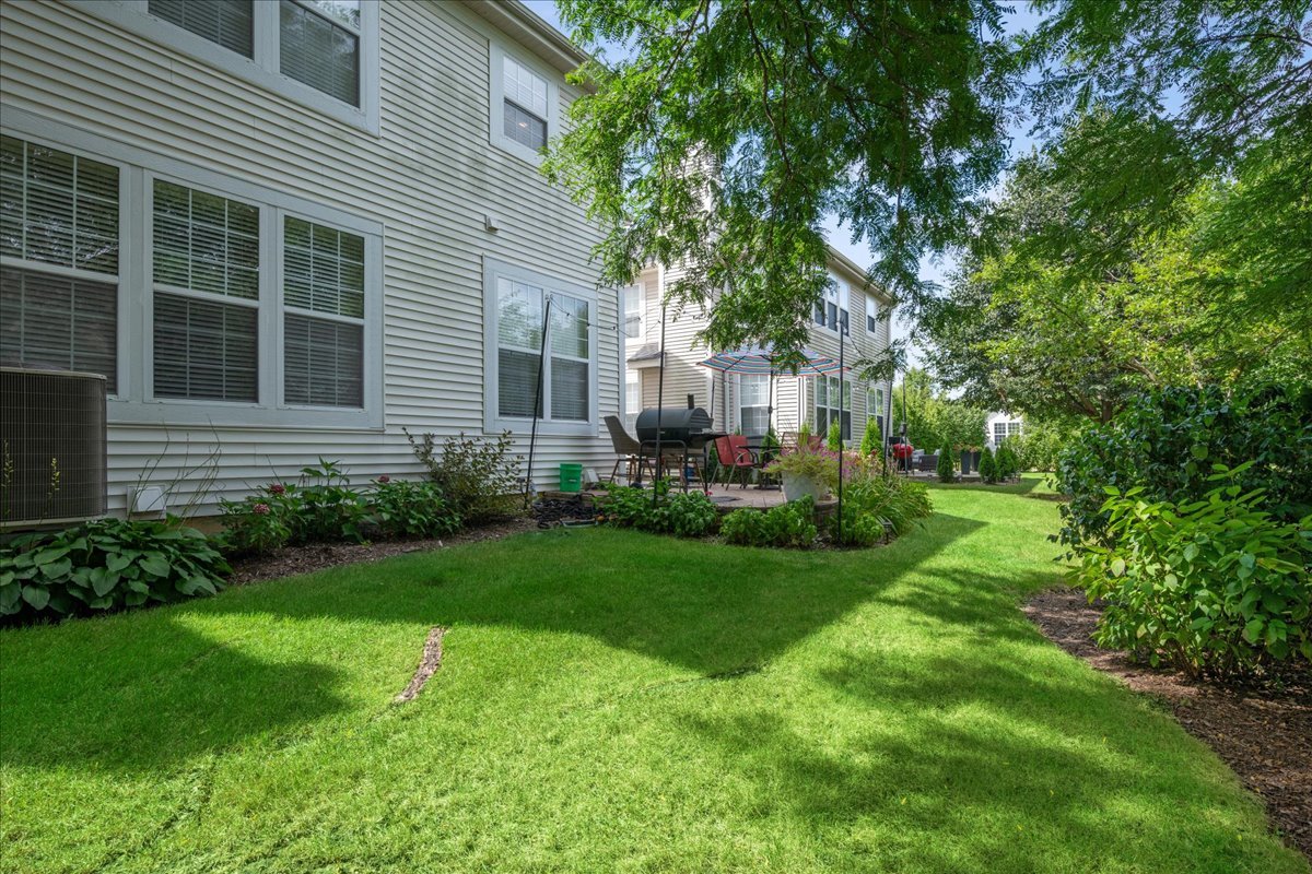 1124 Amelia Court, Indian Creek, IL 60061