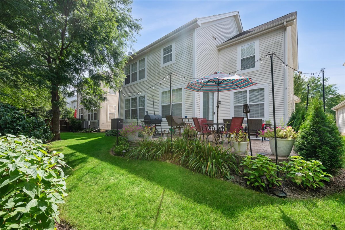 1124 Amelia Court, Indian Creek, IL 60061