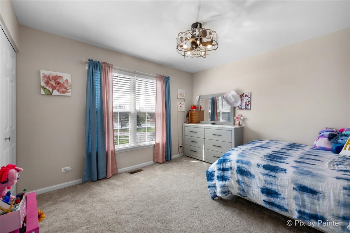 1124 Amelia Court, Indian Creek, IL 60061