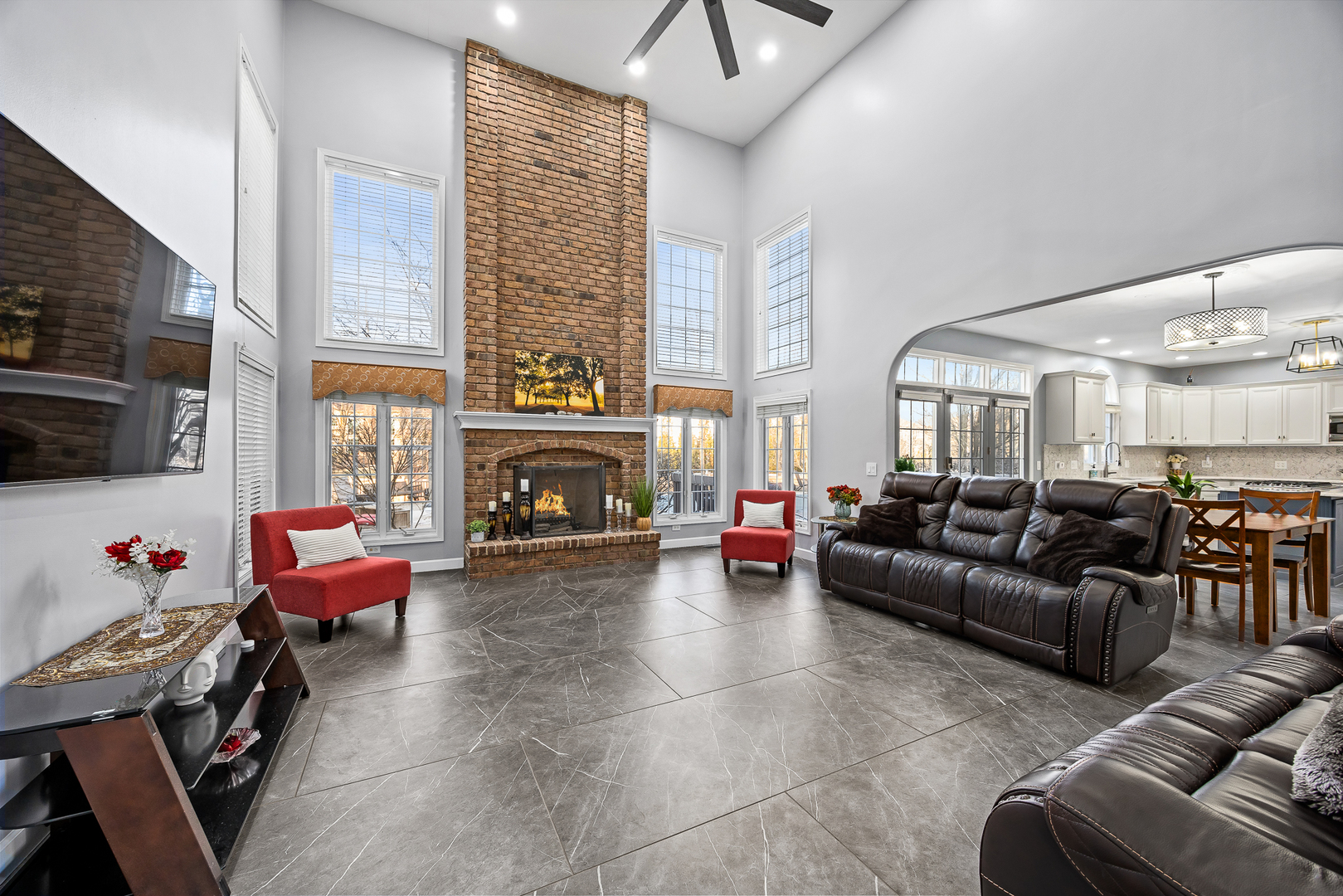 3915 Royal Portrush Drive, Naperville, IL 60564