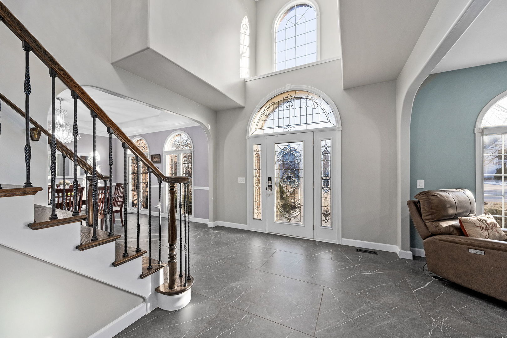 3915 Royal Portrush Drive, Naperville, IL 60564