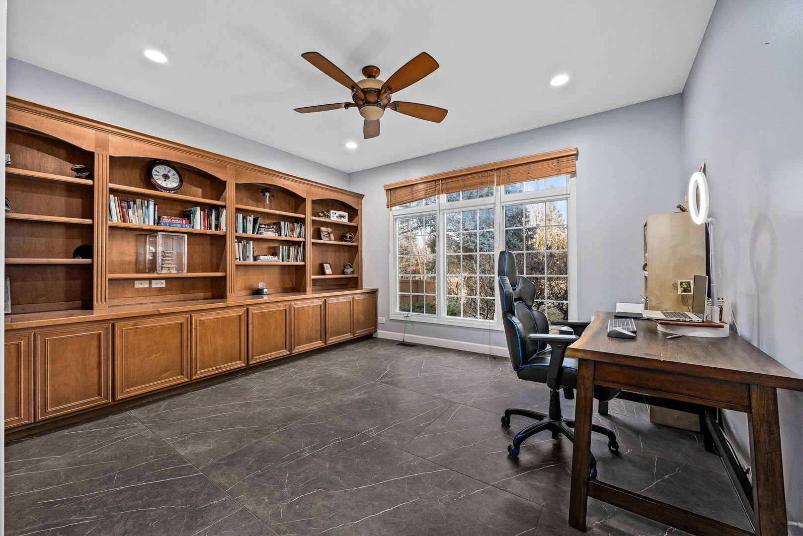 3915 Royal Portrush Drive, Naperville, IL 60564