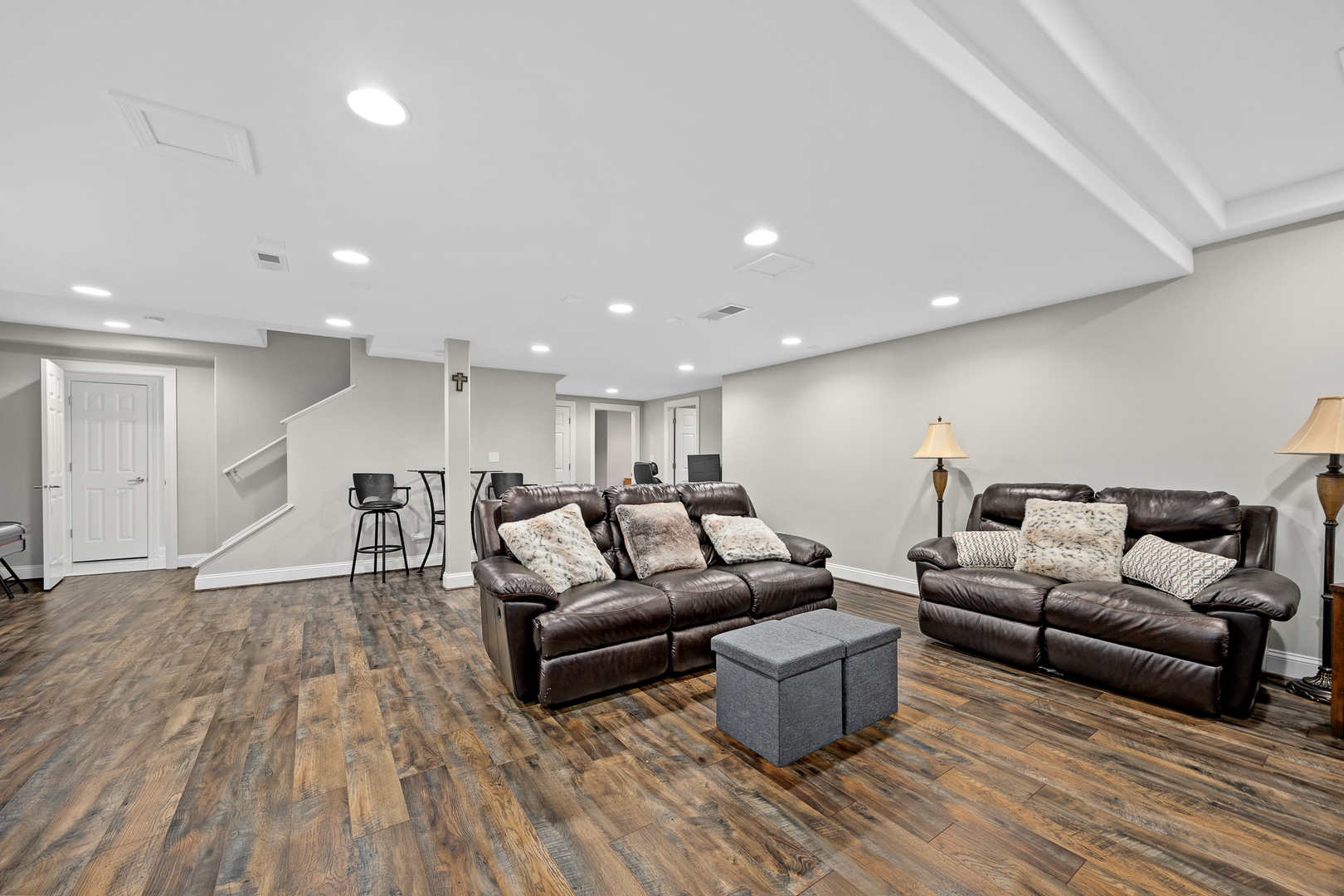 3915 Royal Portrush Drive, Naperville, IL 60564