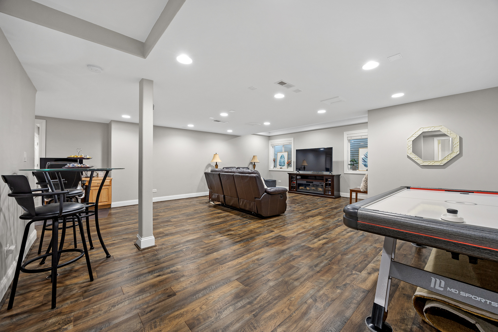 3915 Royal Portrush Drive, Naperville, IL 60564