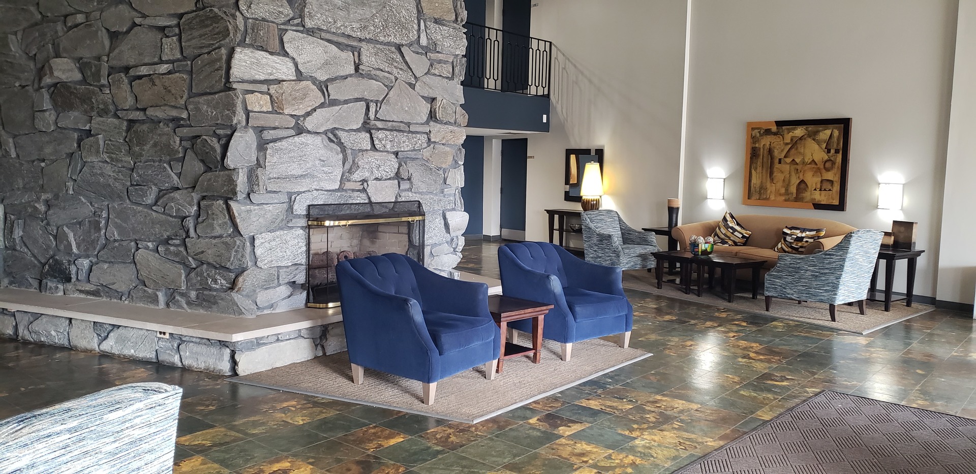 1198 Royal Glen Drive #121-C, Glen Ellyn, IL 60137