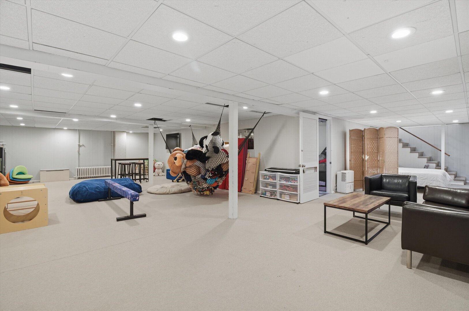 5 Crescent Place, Joliet, IL 60433