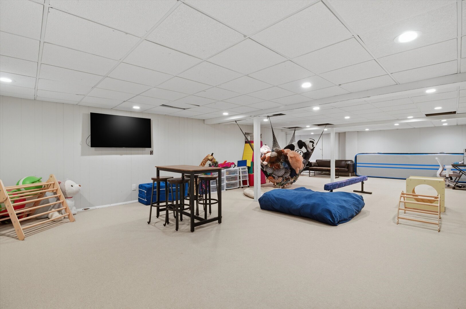 5 Crescent Place, Joliet, IL 60433