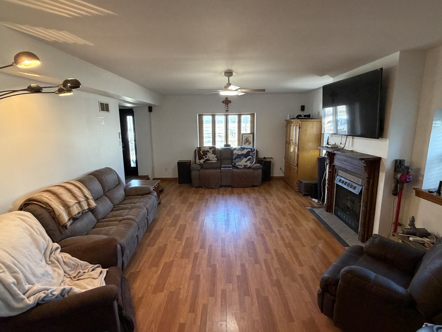 2740 Illinois 47, Morris, IL 60450