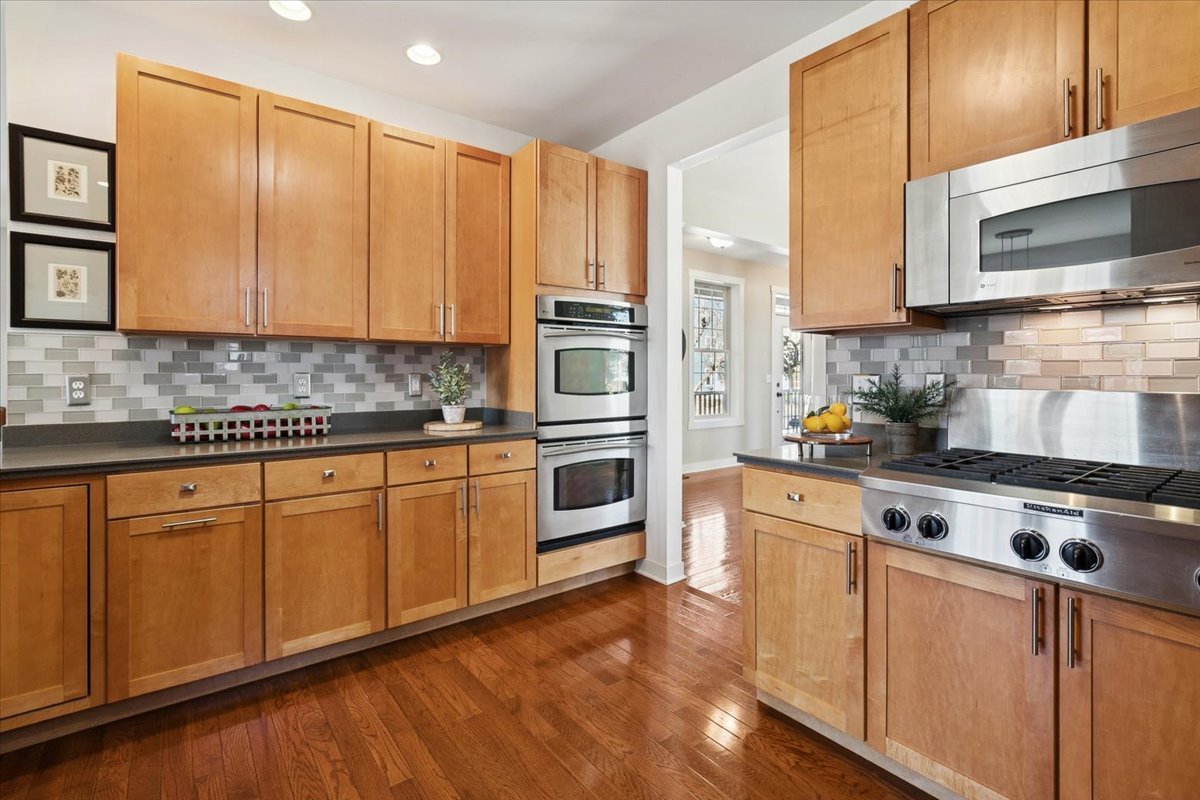 1347 Wild Indigo Road, Grayslake, IL 60030