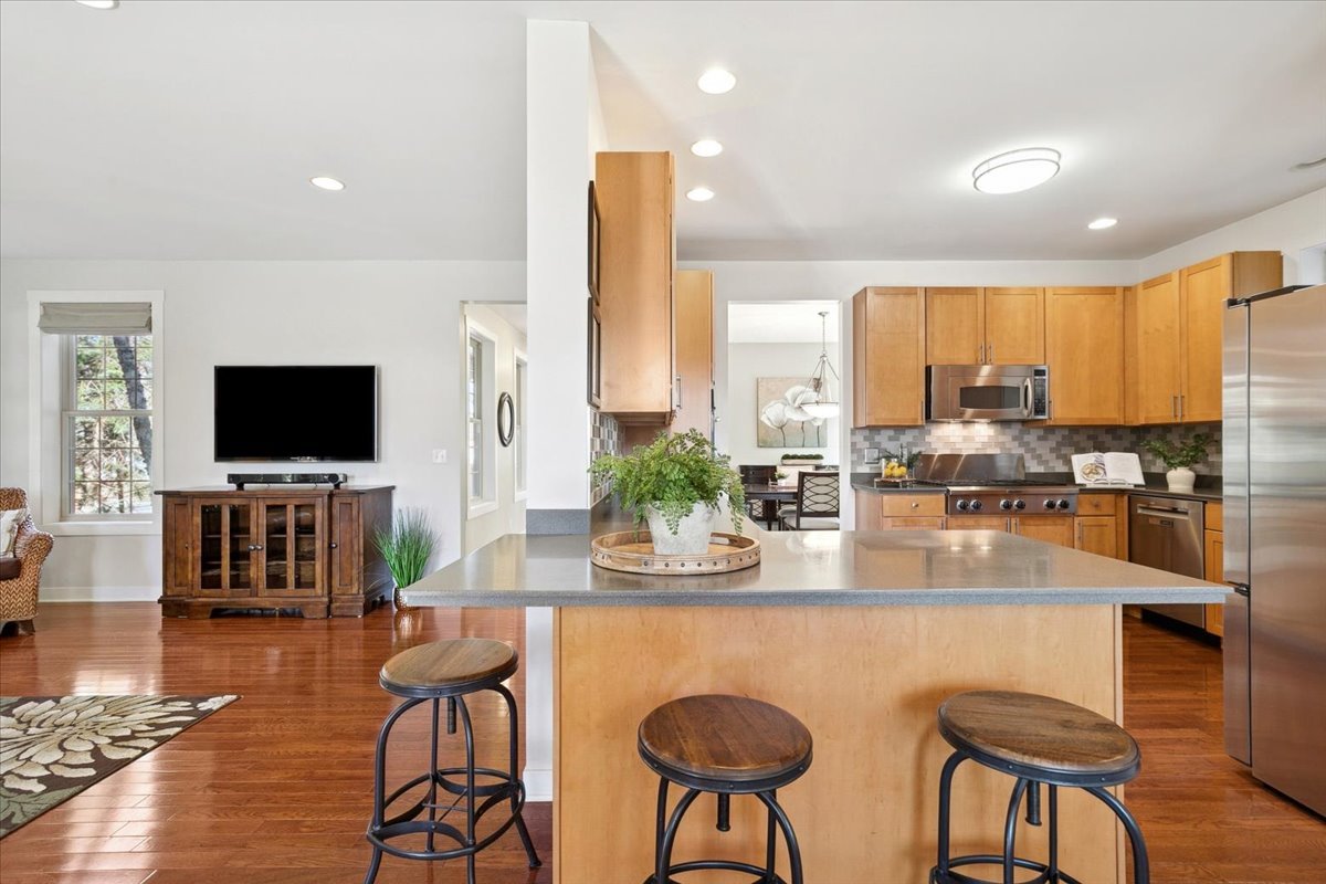 1347 Wild Indigo Road, Grayslake, IL 60030