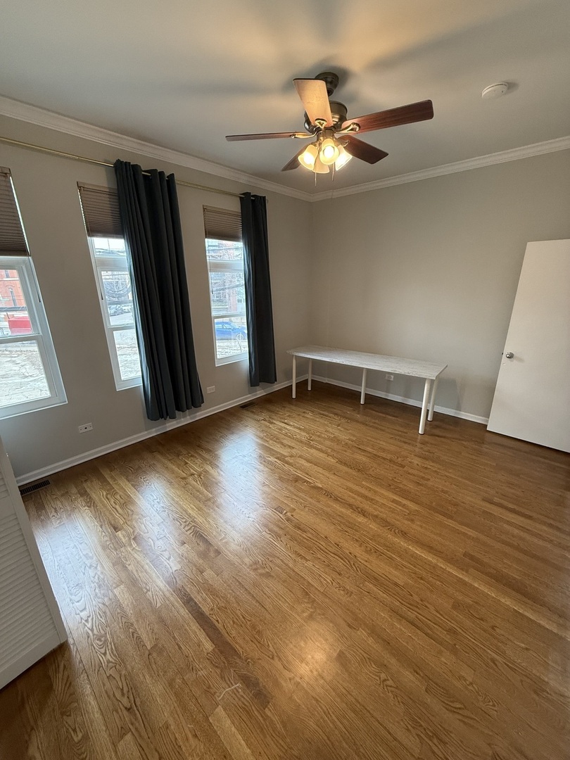 2318 W Bloomingdale Avenue #B, Chicago, IL 60647