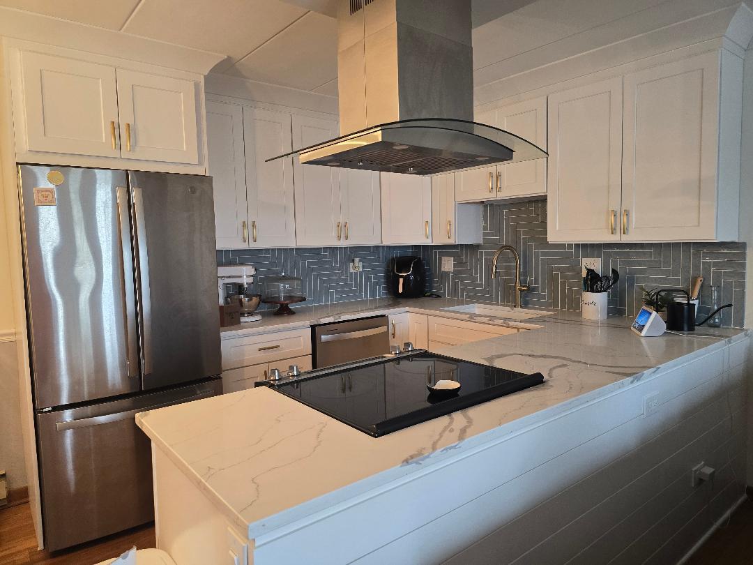 10117 S Cicero Avenue #205, Oak Lawn, IL 60453