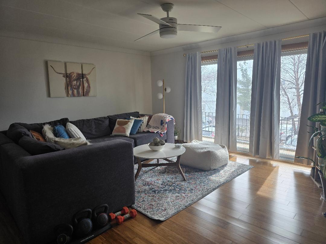 10117 S Cicero Avenue #205, Oak Lawn, IL 60453