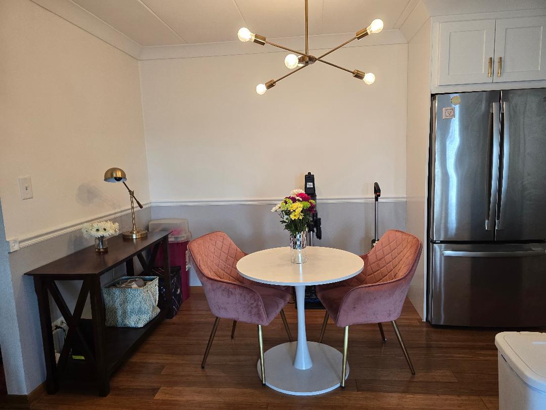 10117 S Cicero Avenue #205, Oak Lawn, IL 60453