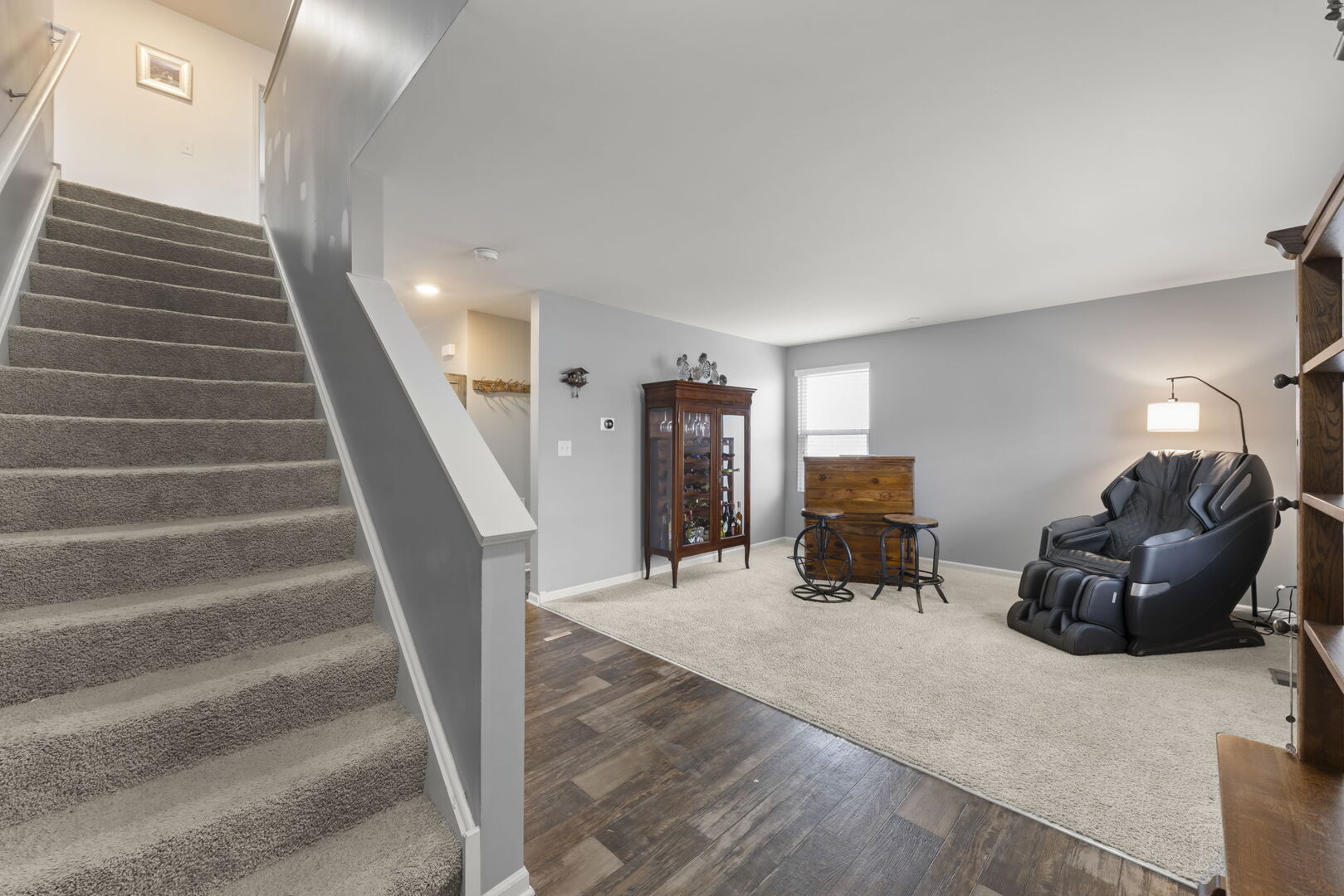 8406 Coop Avenue, Joliet, IL 60431