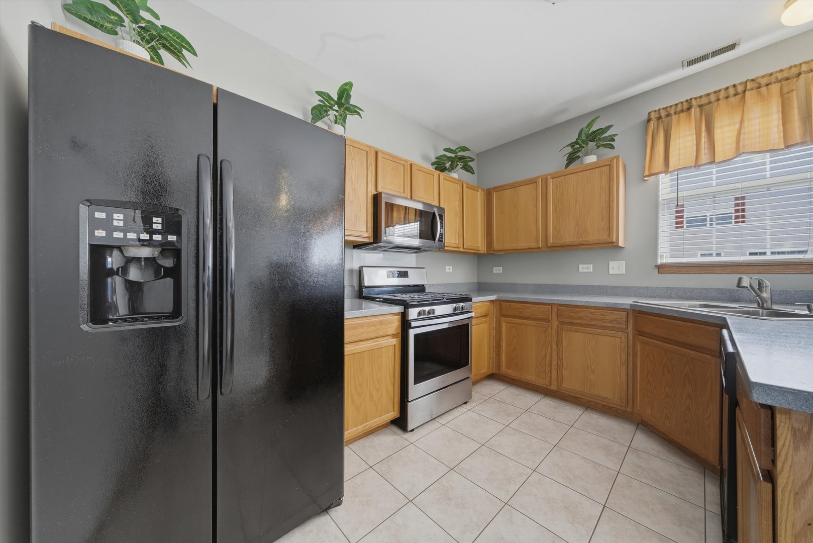 2258 Graystone Drive, Joliet, IL 60431