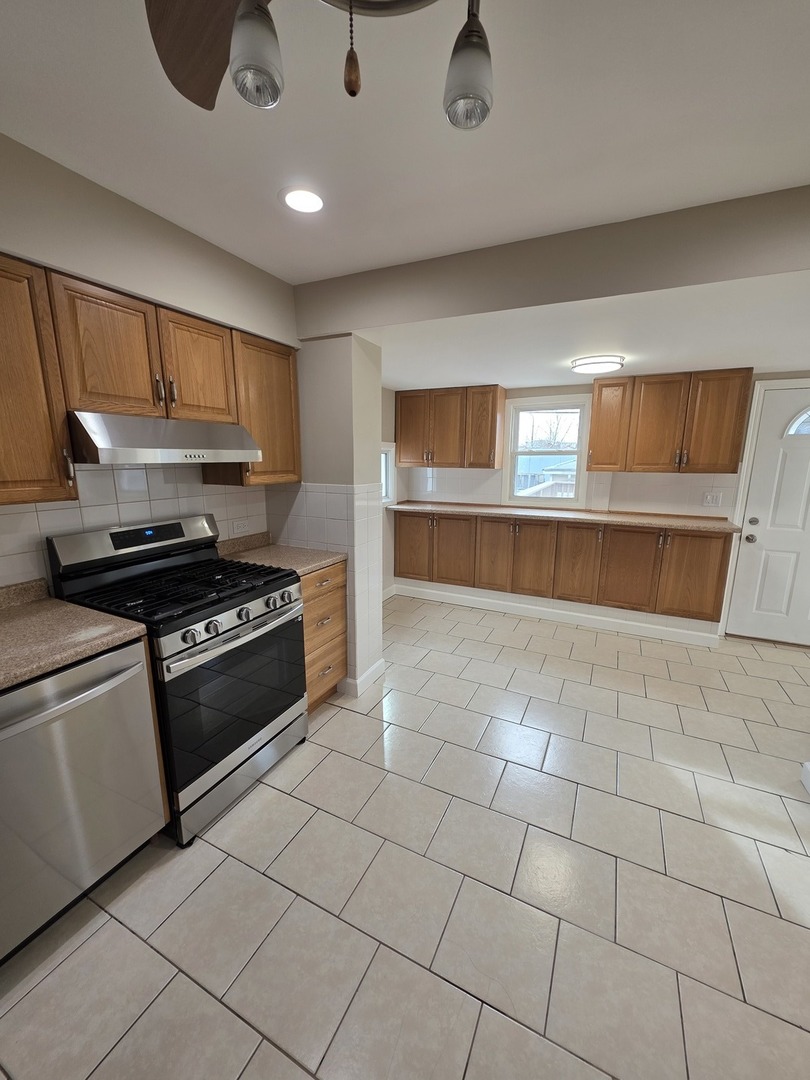 4837 W Concord Place, Chicago, IL 60639