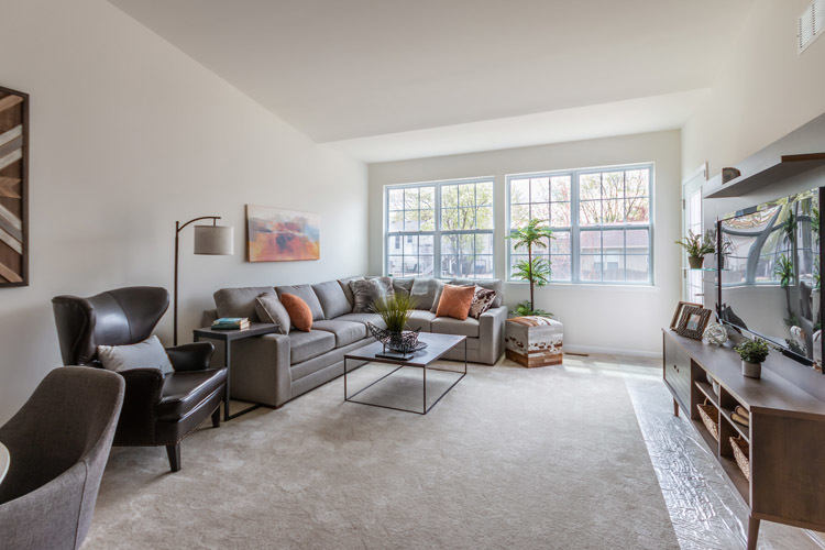 Bolingbrook, IL 60440