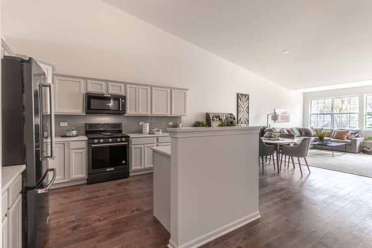 Bolingbrook, IL 60440