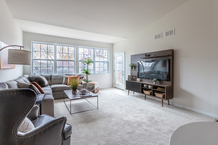 Bolingbrook, IL 60440