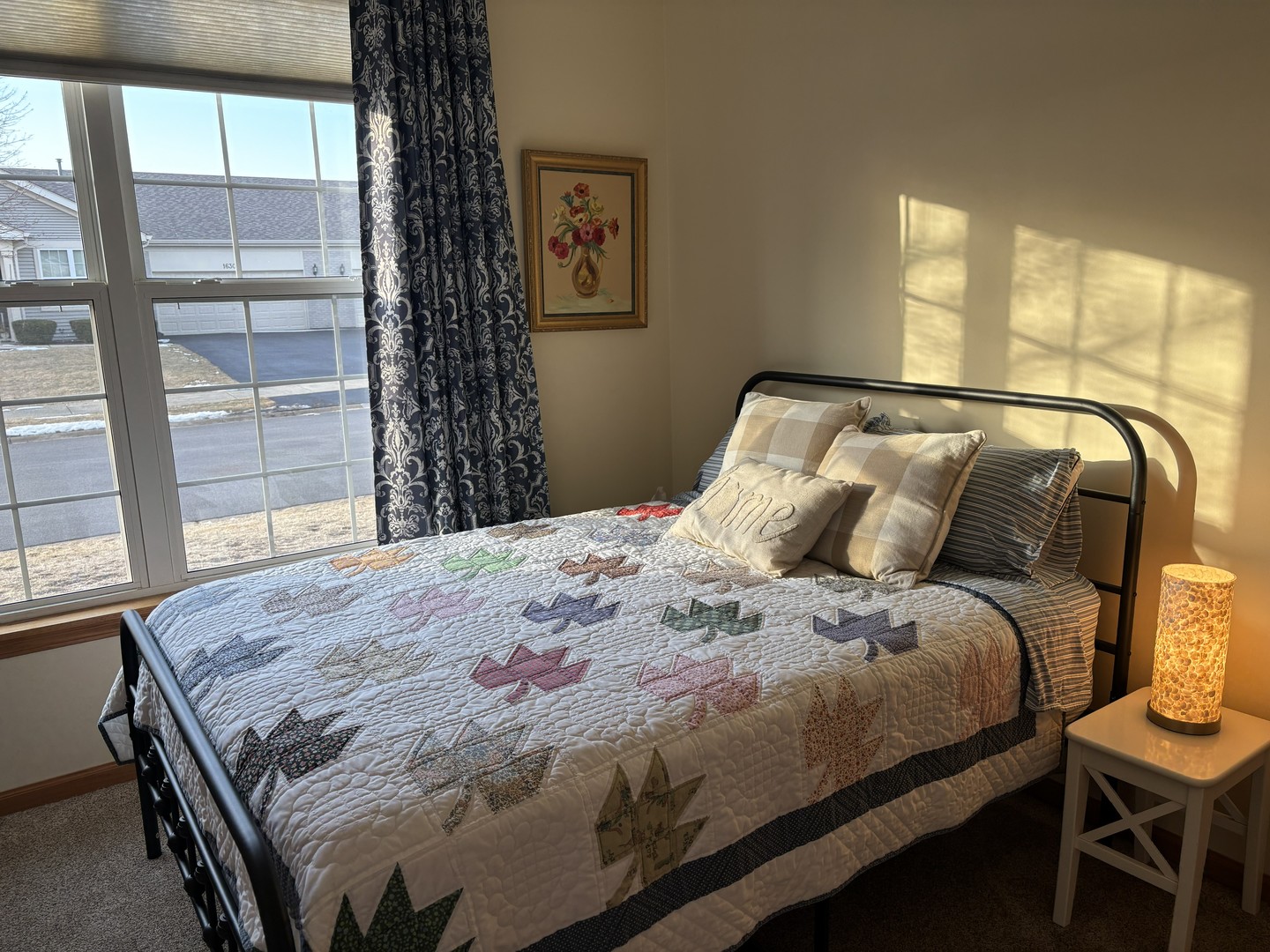 16300 Crescent Lake Drive, Crest Hill, IL 60403