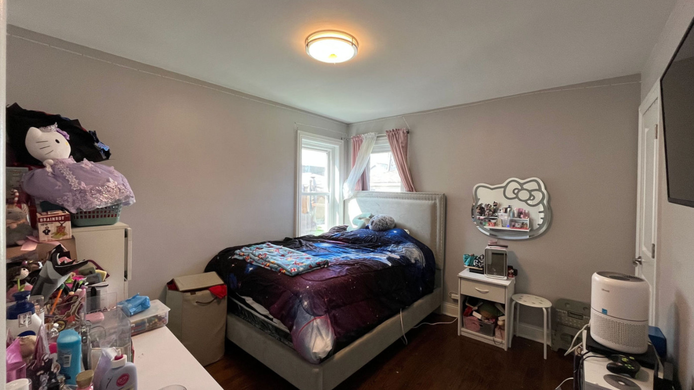 7252 S Christiana Avenue, Chicago, IL 60629