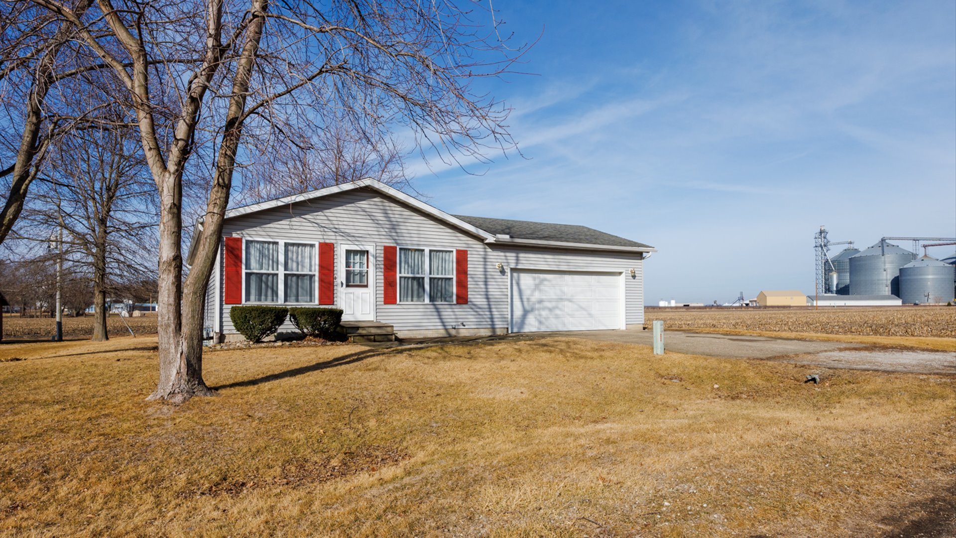 113 N 2nd Street, Mclean, IL 61754