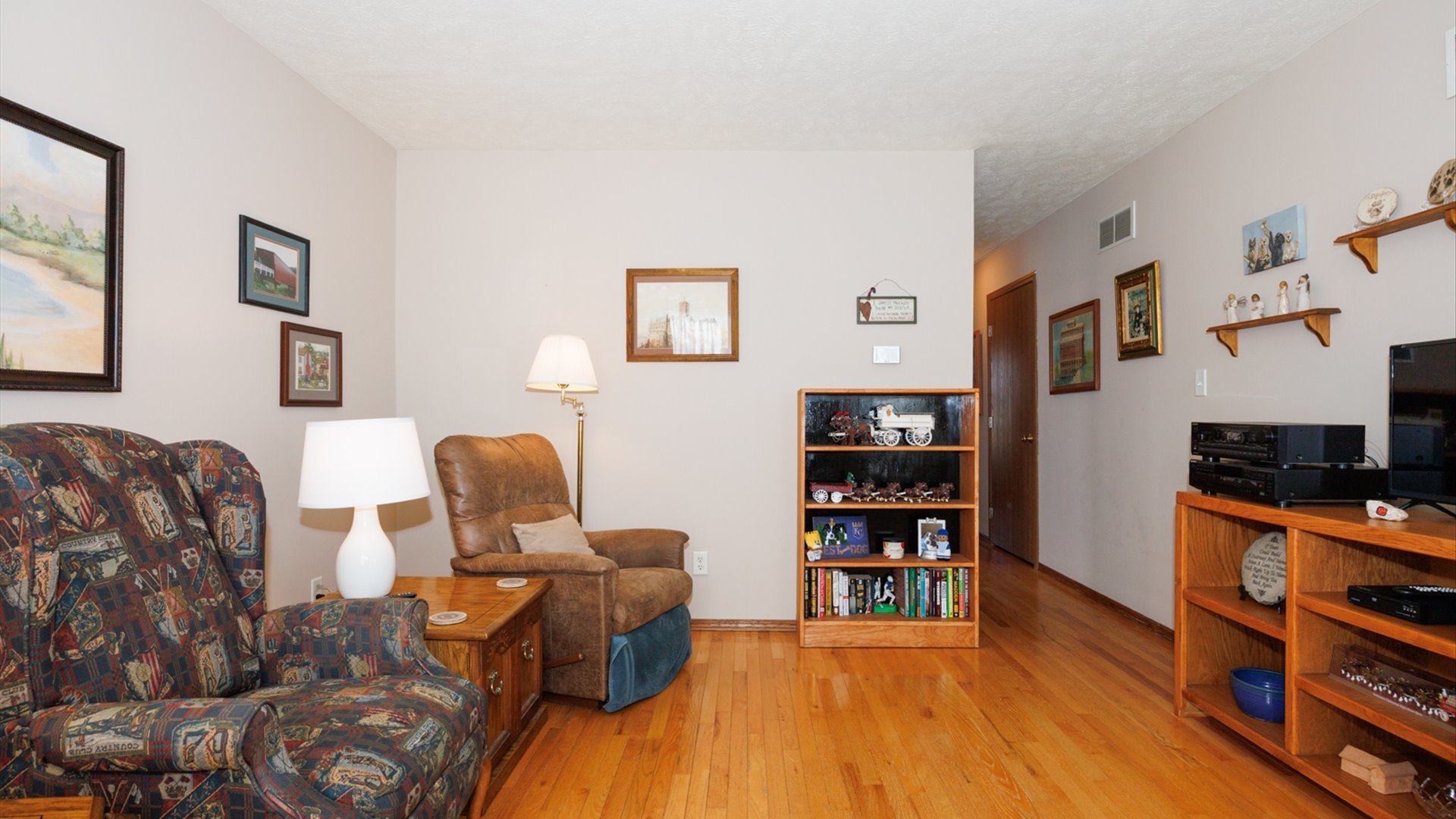 113 N 2nd Street, Mclean, IL 61754