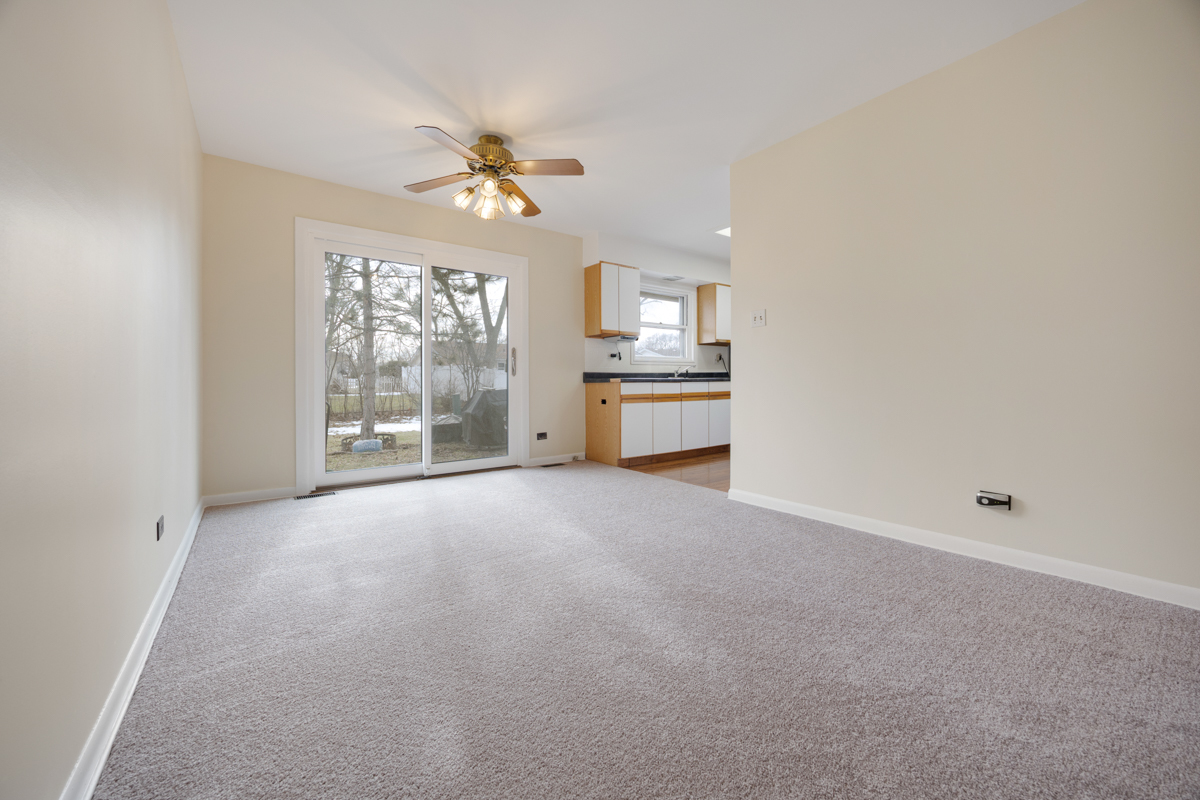 Elk Grove Village, IL 60007