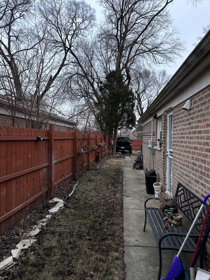 15013 Western Avenue, Harvey, IL 60426