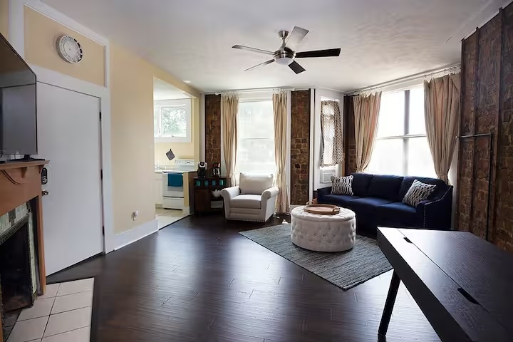 802 E Grove Street, Bloomington, IL 61701