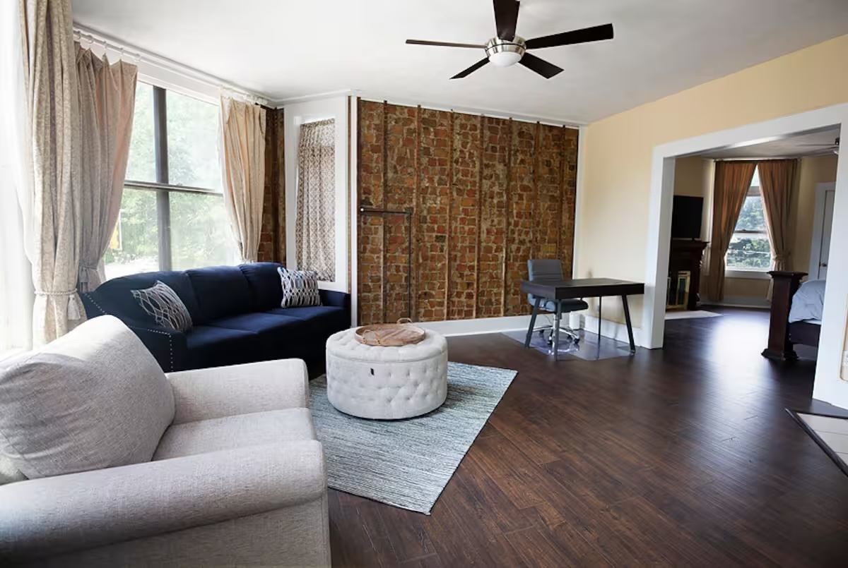 802 E Grove Street, Bloomington, IL 61701