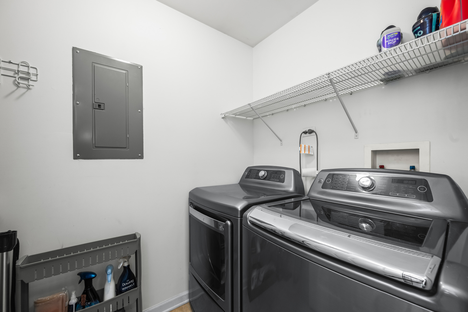 1288 N Red Oak Circle #3, Round Lake Beach, IL 60073