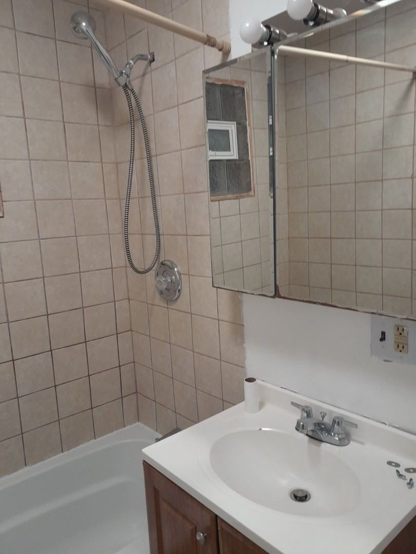 1919 16th Street, North Chicago, IL 60064