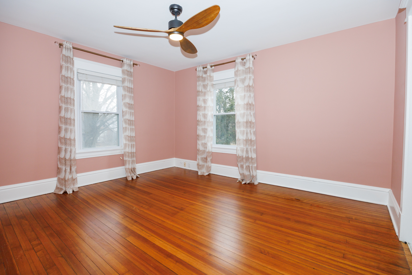 1510 E Olive Street, Bloomington, IL 61701