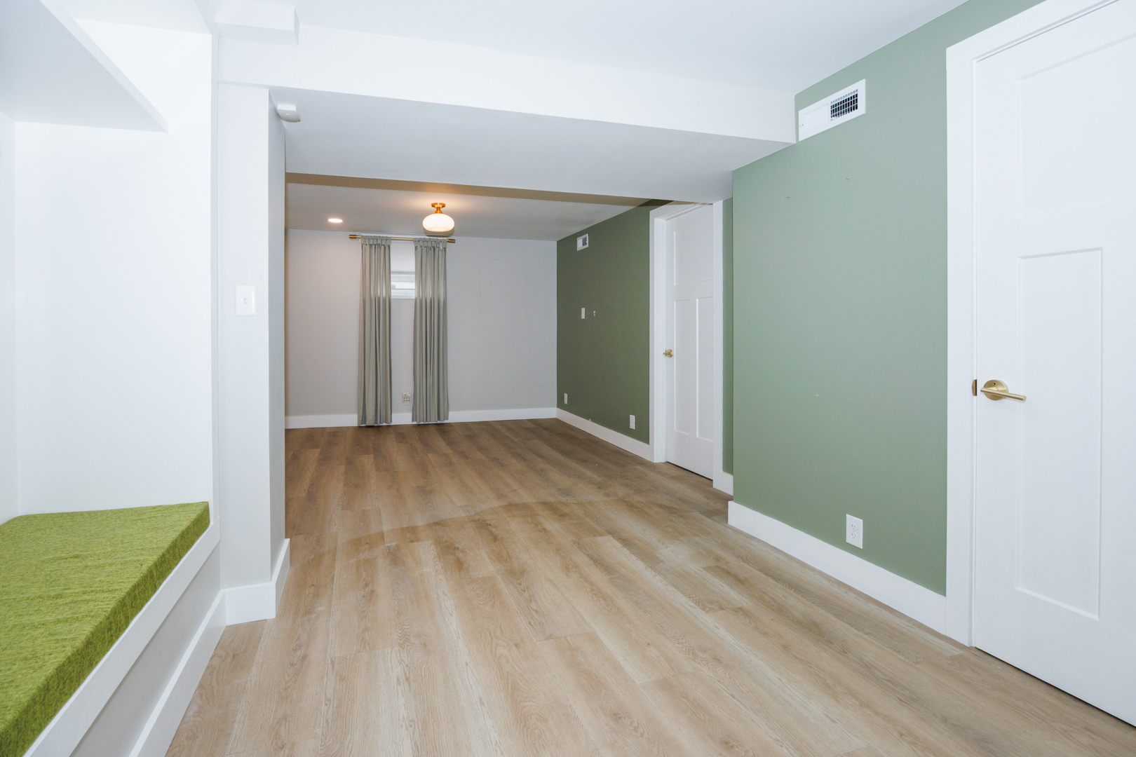 1510 E Olive Street, Bloomington, IL 61701