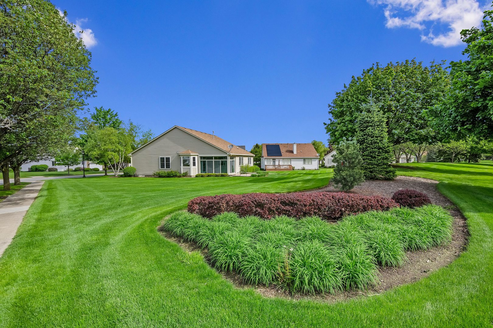 669 Saugatuk Circle, Romeoville, IL 60446