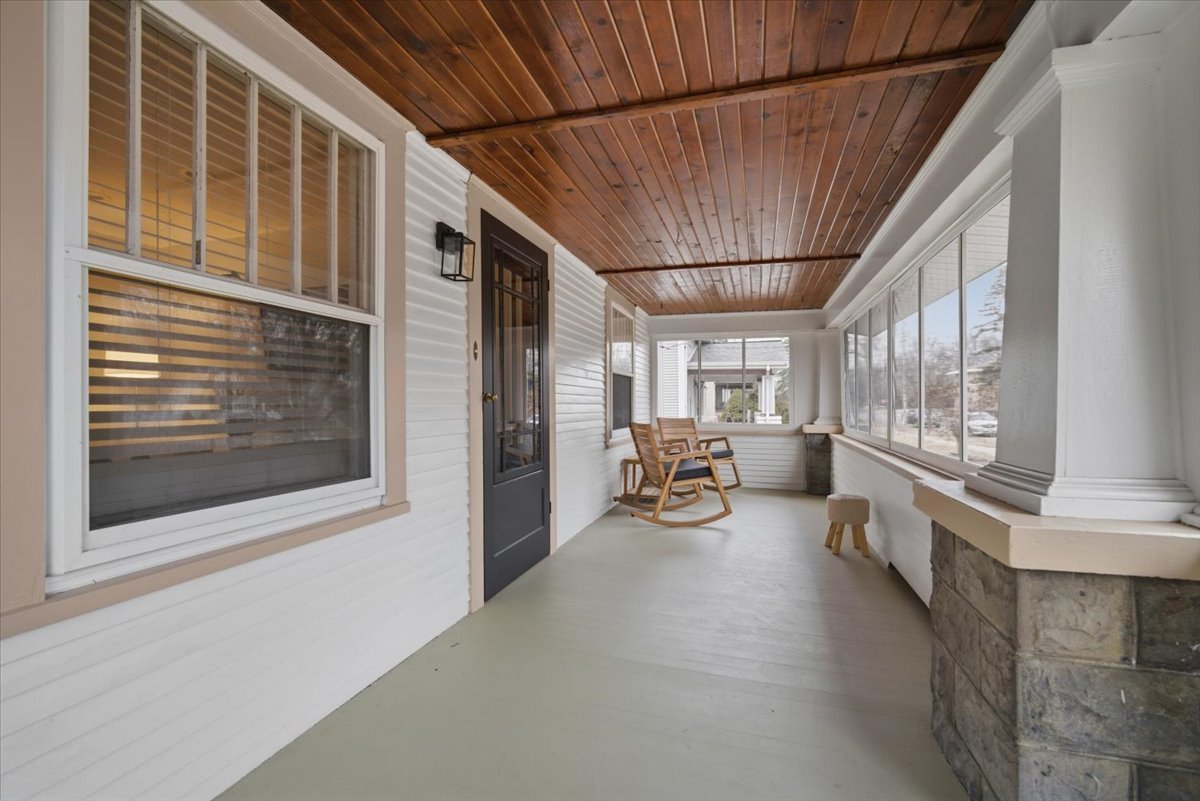 611 Vale Street, Bloomington, IL 61701