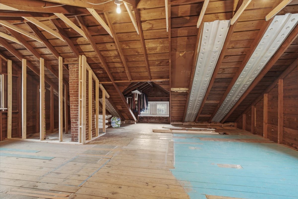 611 Vale Street, Bloomington, IL 61701