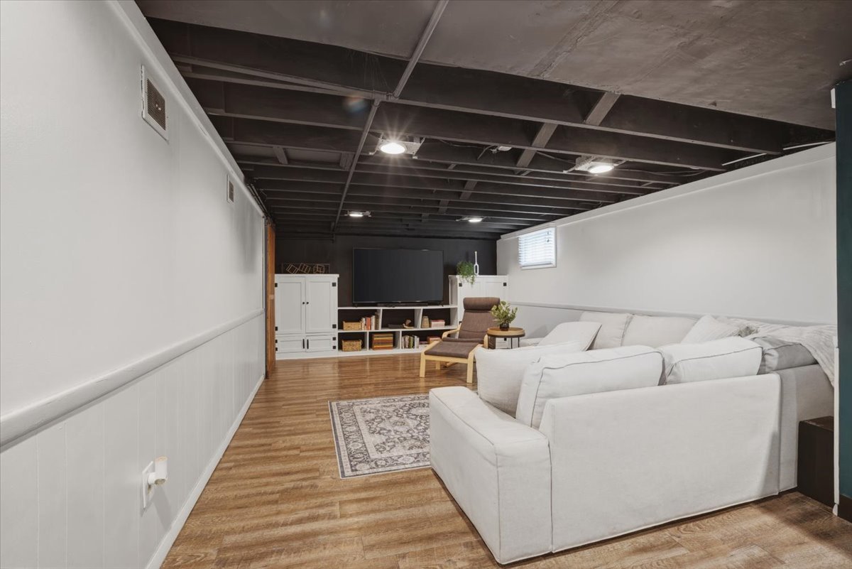 611 Vale Street, Bloomington, IL 61701